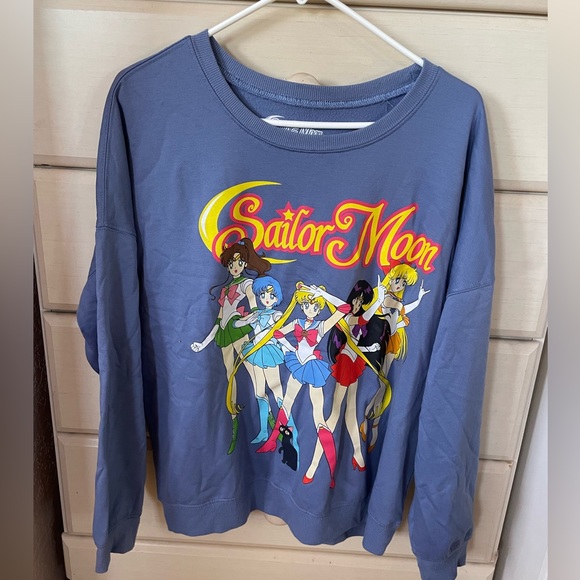 Sailor Moon forever 21 sweatshirt - Picture 4 of 4